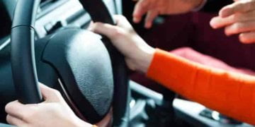 5 Things to Look for in a Driving School
