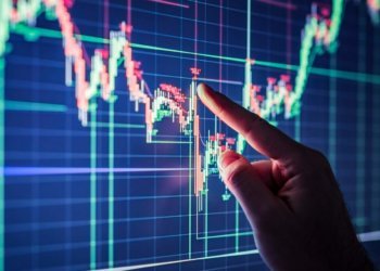 World’s Biggest Pension Fund Loses $52 Billion in Stock Rout